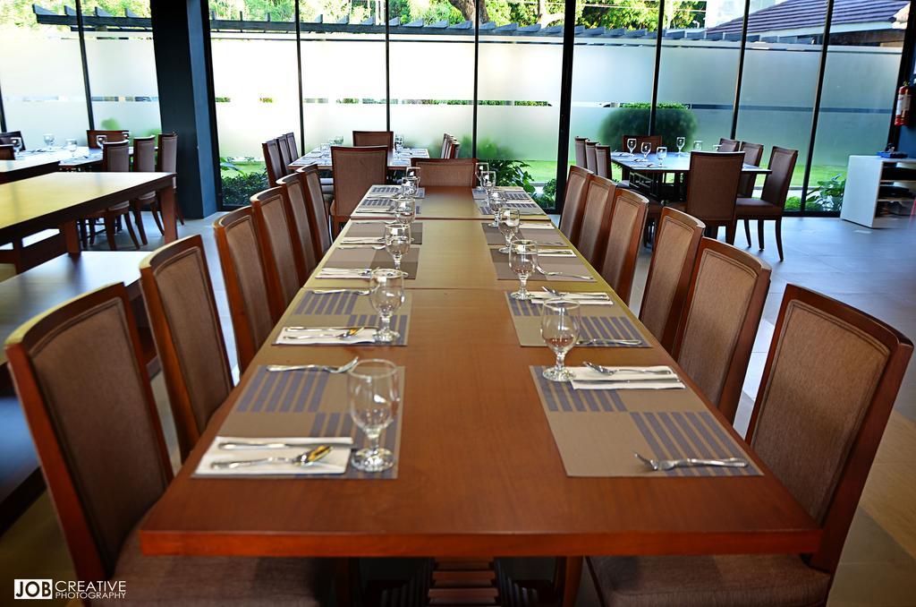 Rivermount Hotel And Resort Sarrat Dış mekan fotoğraf