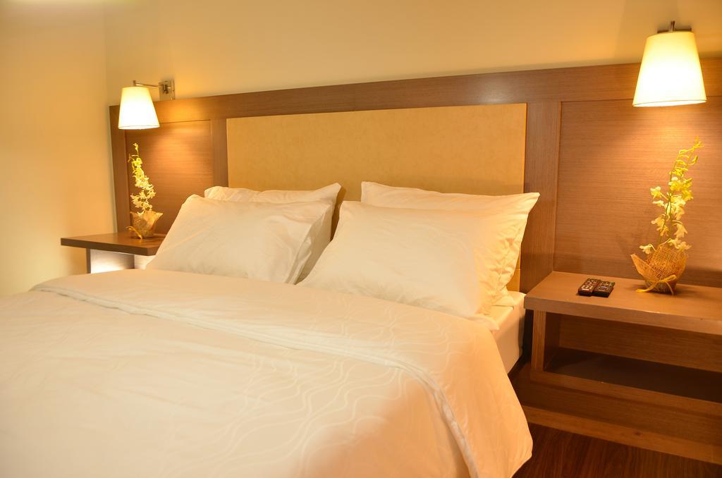 Rivermount Hotel And Resort Sarrat Dış mekan fotoğraf