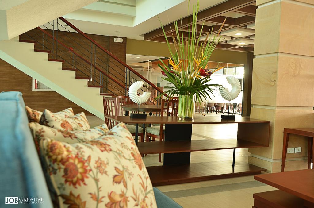Rivermount Hotel And Resort Sarrat Dış mekan fotoğraf