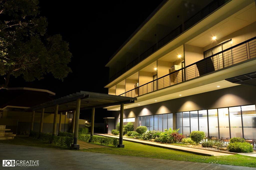 Rivermount Hotel And Resort Sarrat Dış mekan fotoğraf