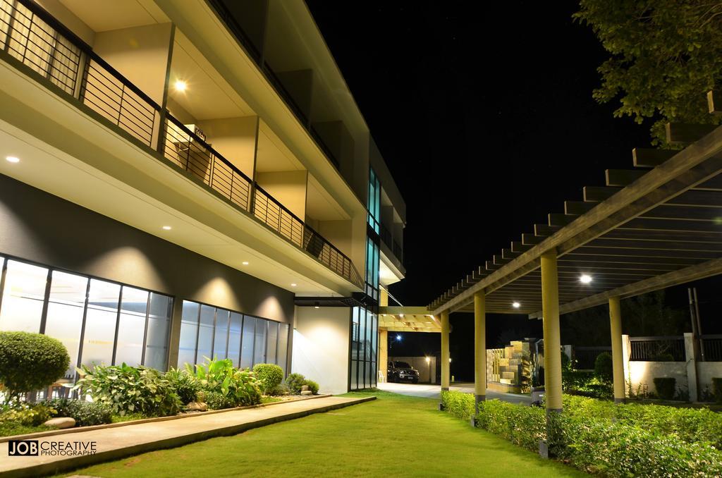 Rivermount Hotel And Resort Sarrat Dış mekan fotoğraf