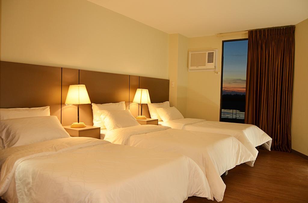 Rivermount Hotel And Resort Sarrat Dış mekan fotoğraf