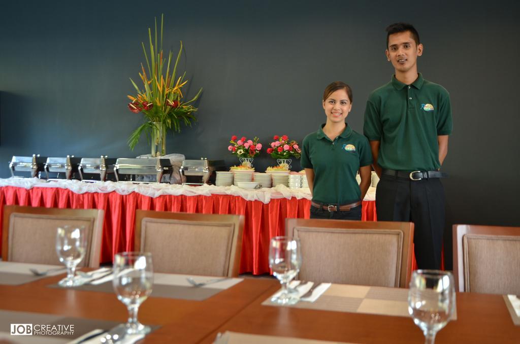 Rivermount Hotel And Resort Sarrat Dış mekan fotoğraf